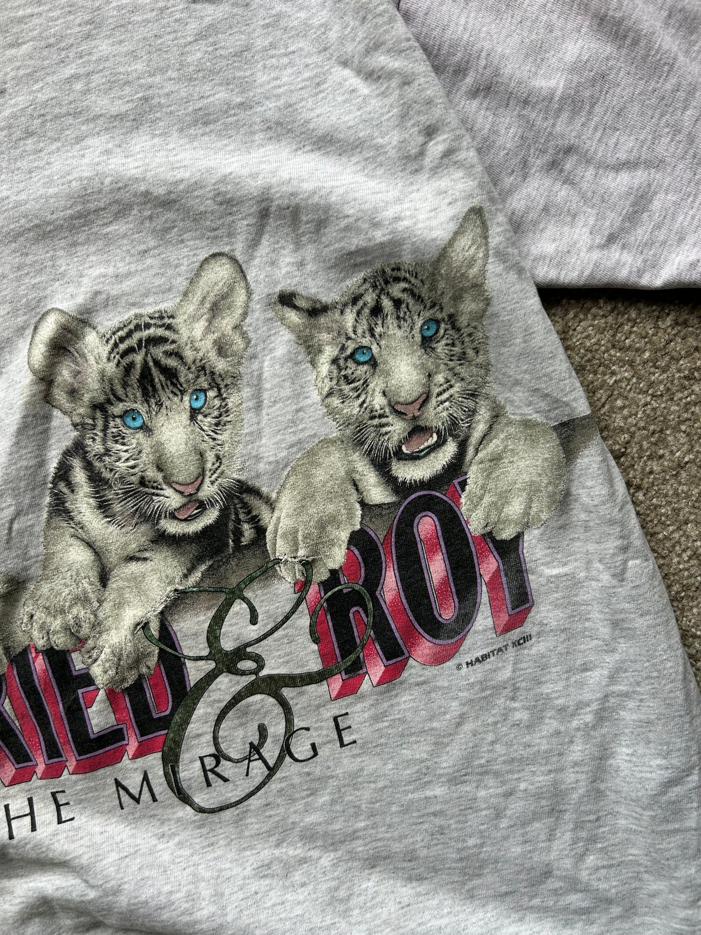 Siegfried and Roy Vintage VTG Grey Layered T Shirt Large 1993