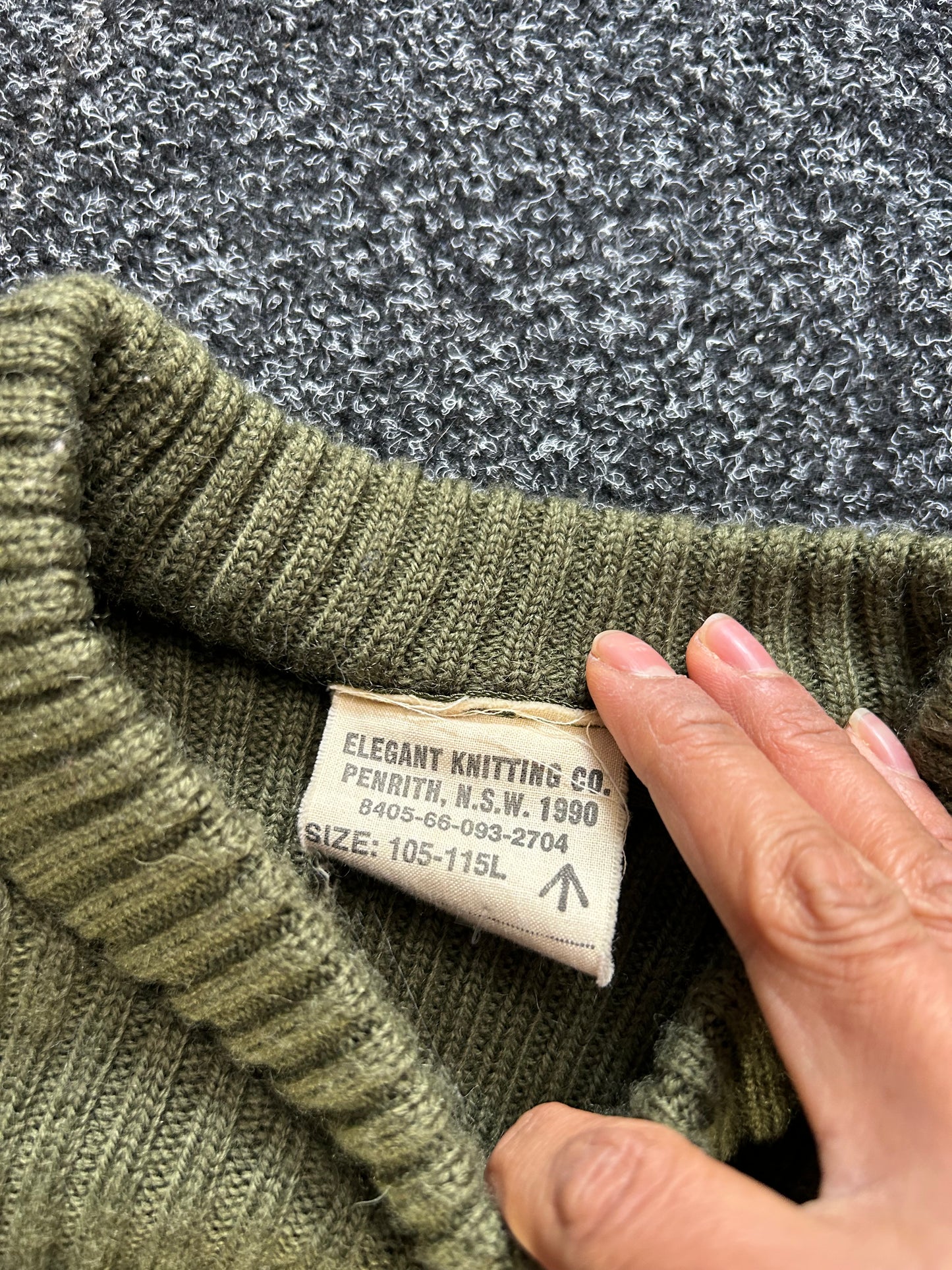 Jersey Mans Heavy Olive Round Small Knitted Wool