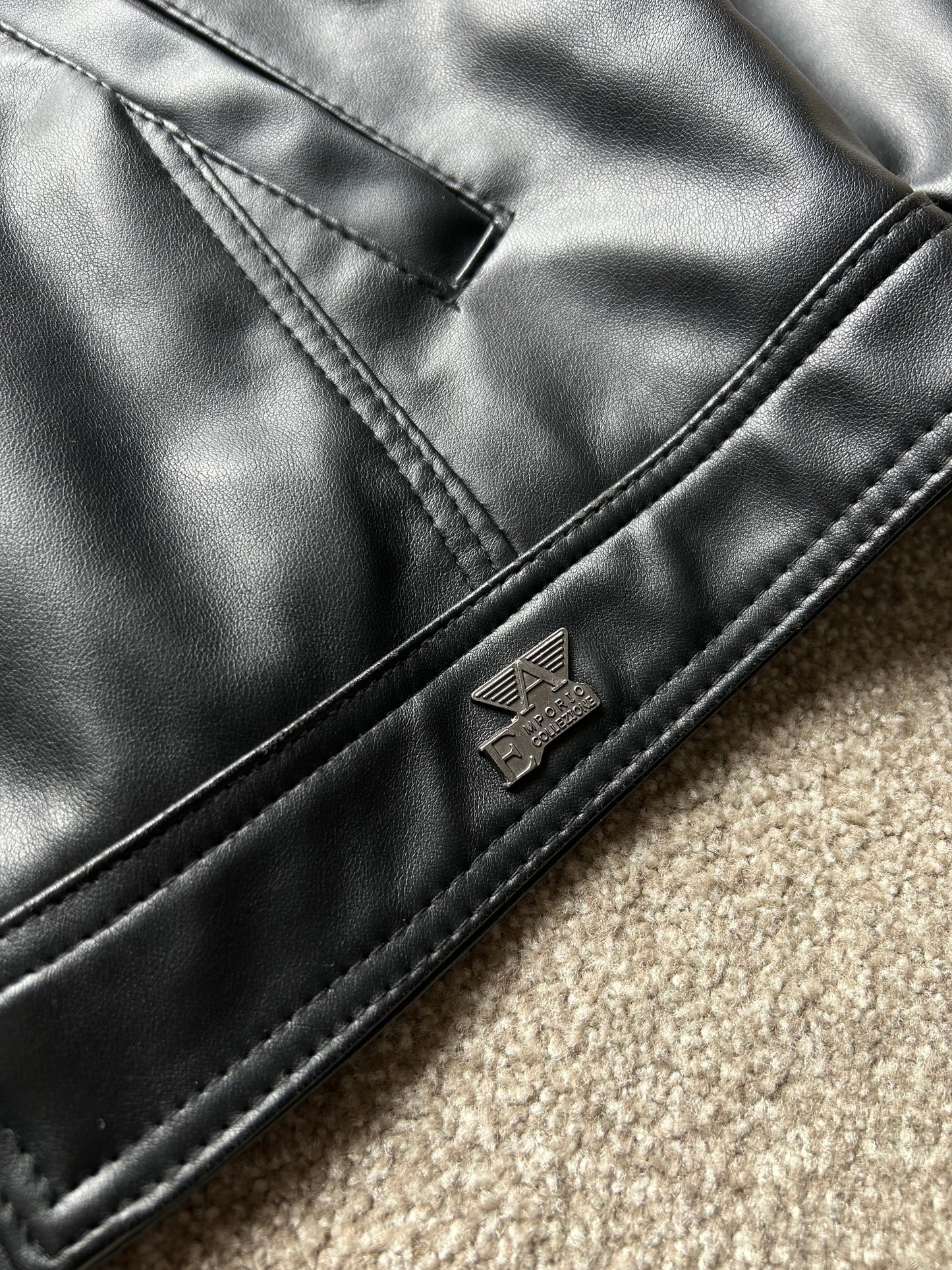 Emporio Armani
Armani Leather Jacket Large Made in Italy