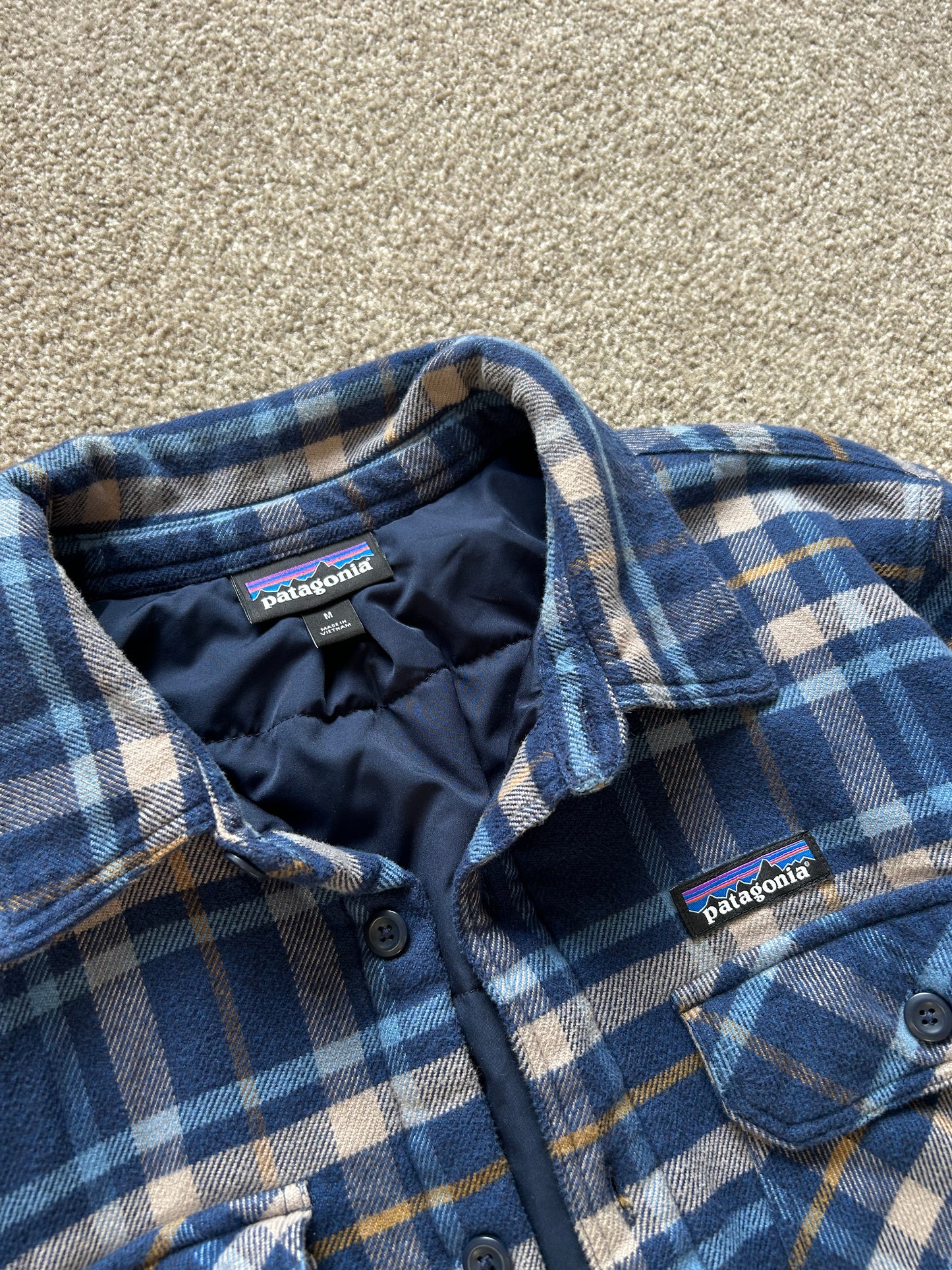 PATAGONIA FJORD DISCOUNT INSULATED FLANNEL JACKET Medium Navy Blue