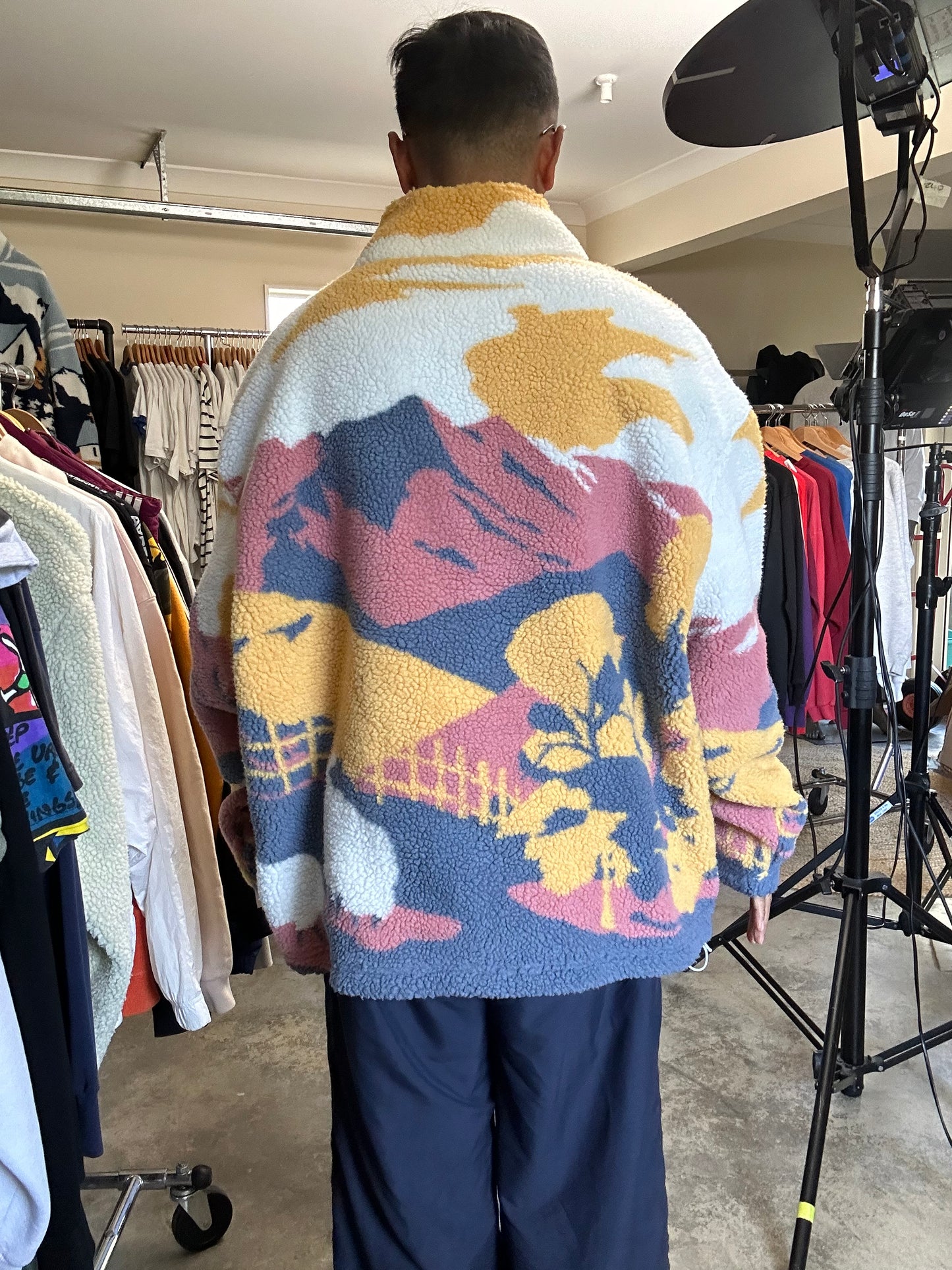 Kith Hillside Claremont Sherpa Quarter Zip in the French Clay colorway XXL White