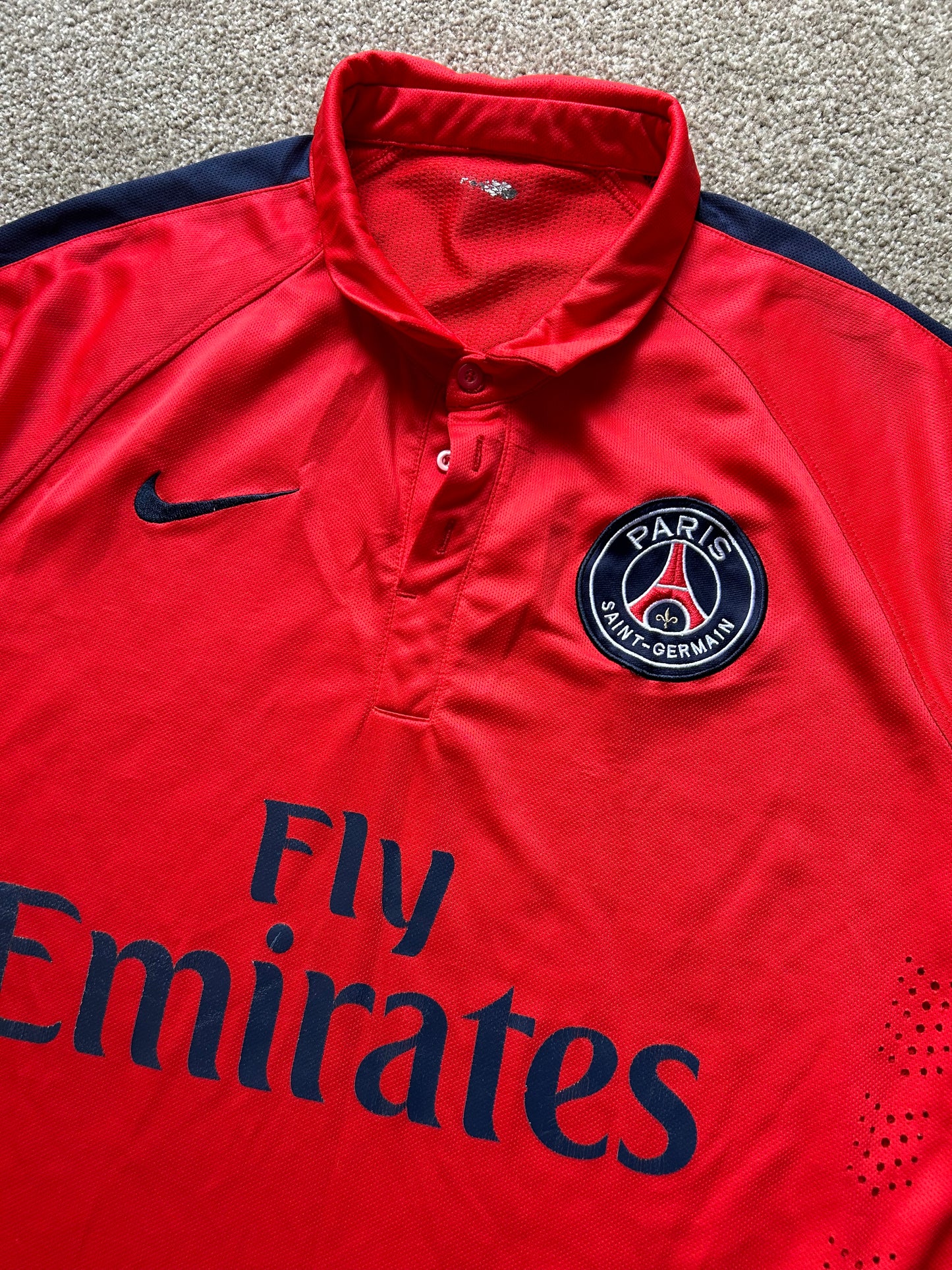 Pre-Owned Paris Saint-Germain Third Stadium Jersey 'Red' Large 2014