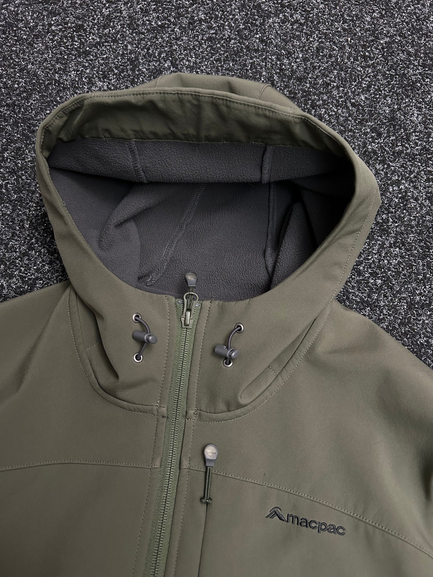 Macpac Olive Rain Jacket XL