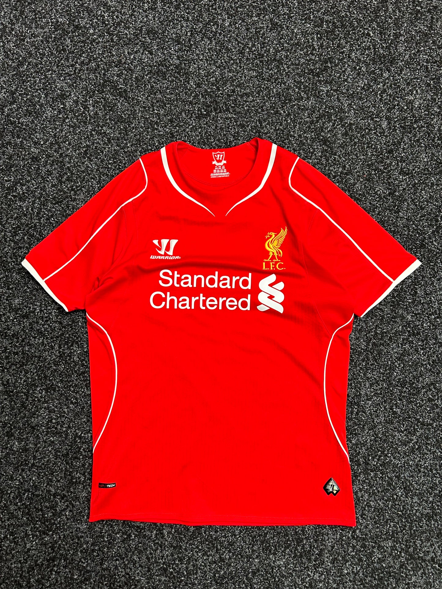 Liverpool Home Football Shirt 2014/15 Small Warrior Red