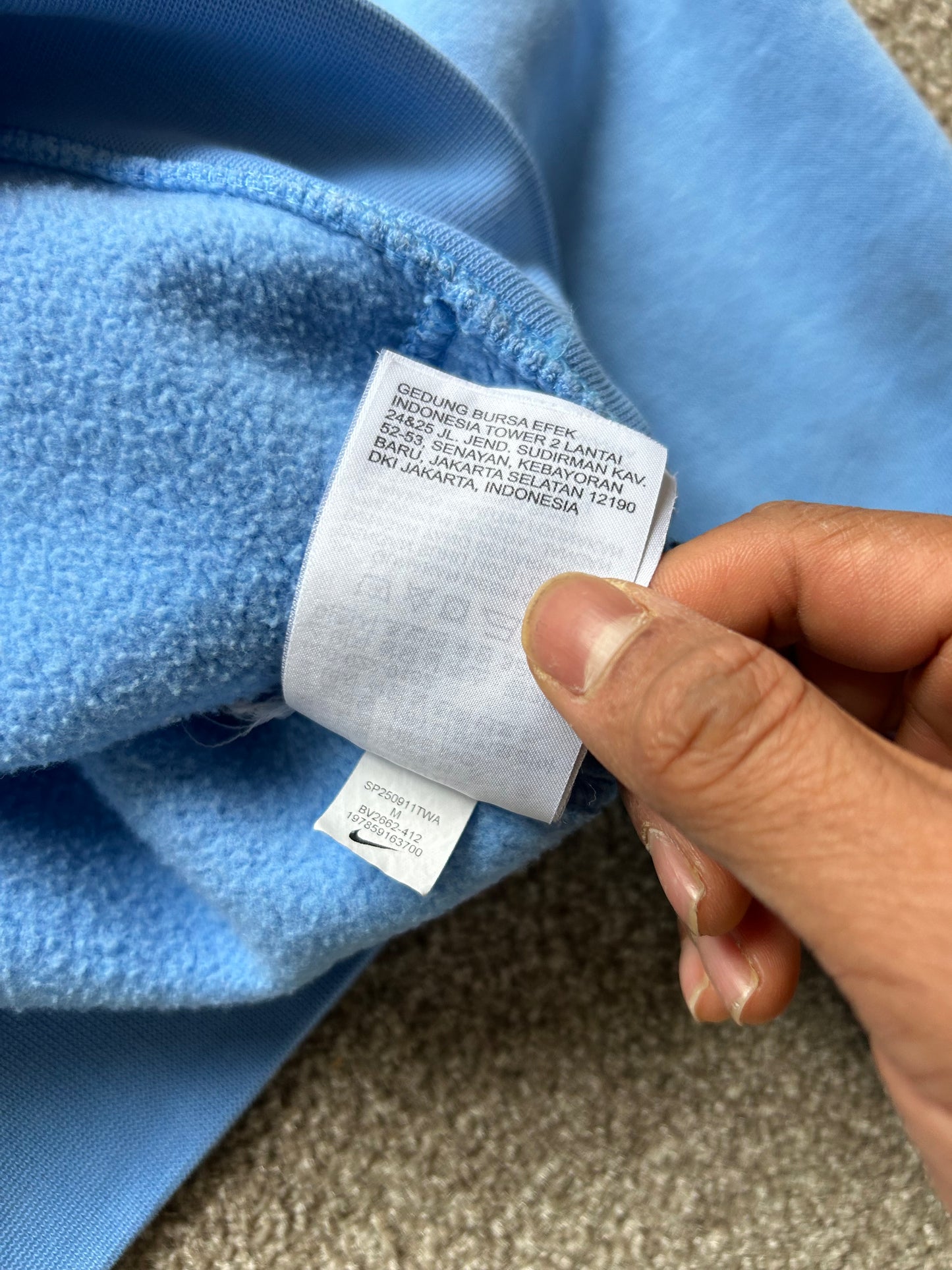 Nike Baby Blue Sweater Crewneck Medium