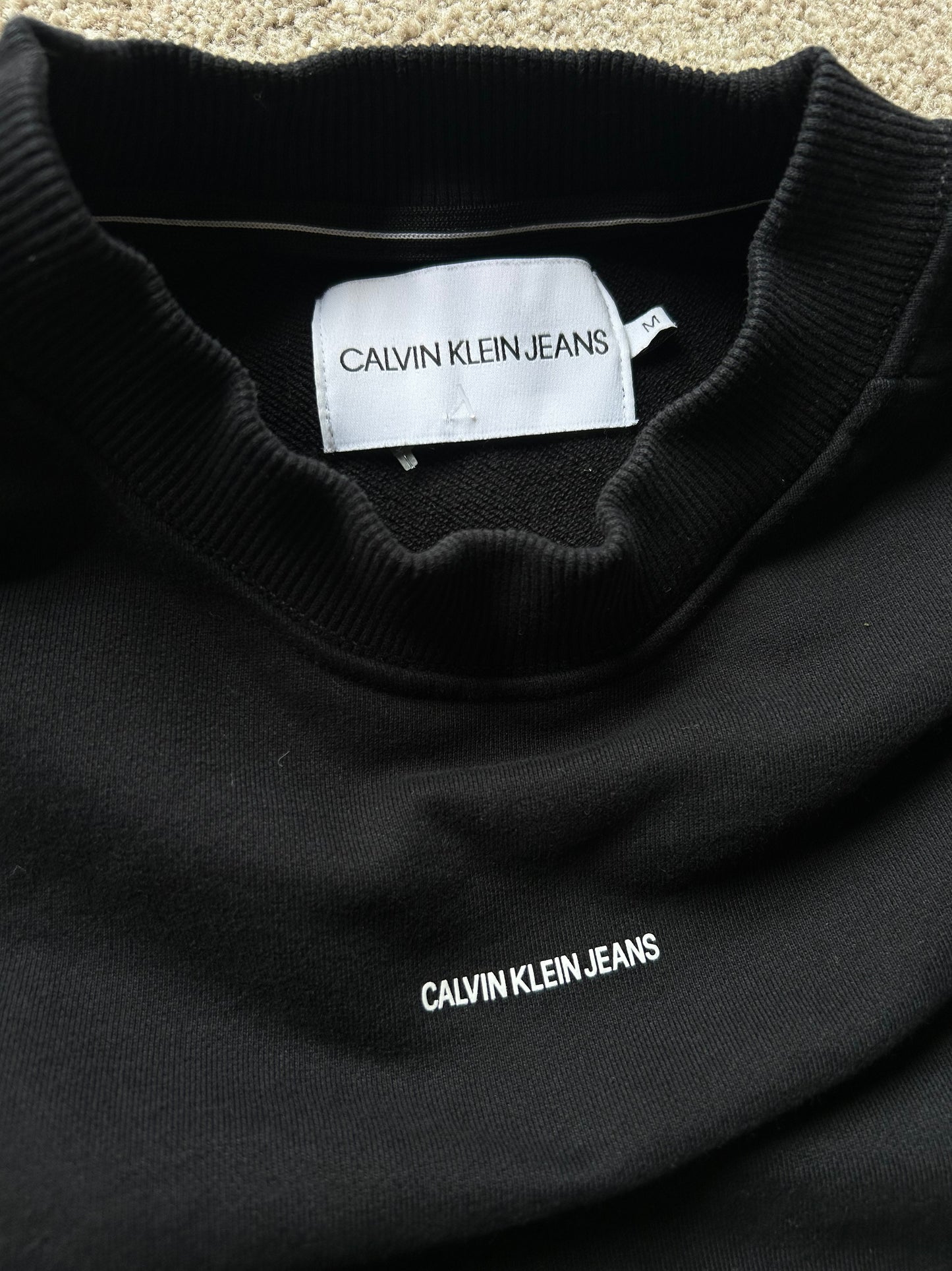 Calvin Klein Spell Out Sweater Black size Medium