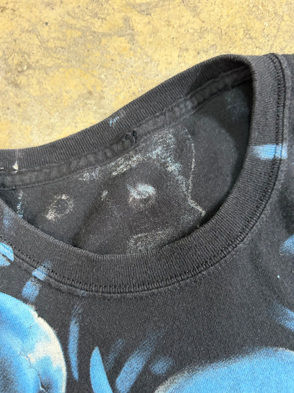 Liquid Blue "Skull Pile" t-shirt, known for its all-over print featuring blue skeletons XL Black 2017