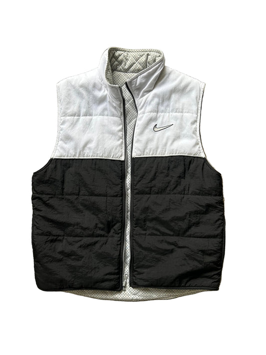 Vintage Nike Sportswear Reversible Puffer Vest in black and white XL
