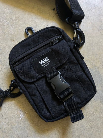 Vans New Varsity Shoulder Bag, specifically the version constructed with durable Cordura®