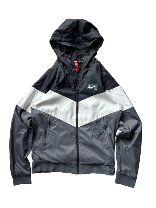 Nike Men's Sportswear Windrunner Jacket in a black, white, and dark grey colorway, model number AJ1396-010 Small