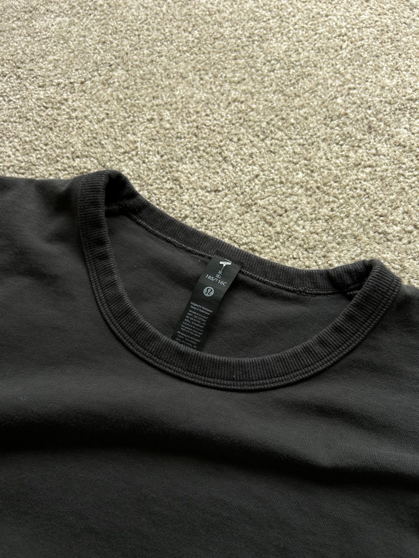 Lululemon Singapore Grey Tee Tshirt XL