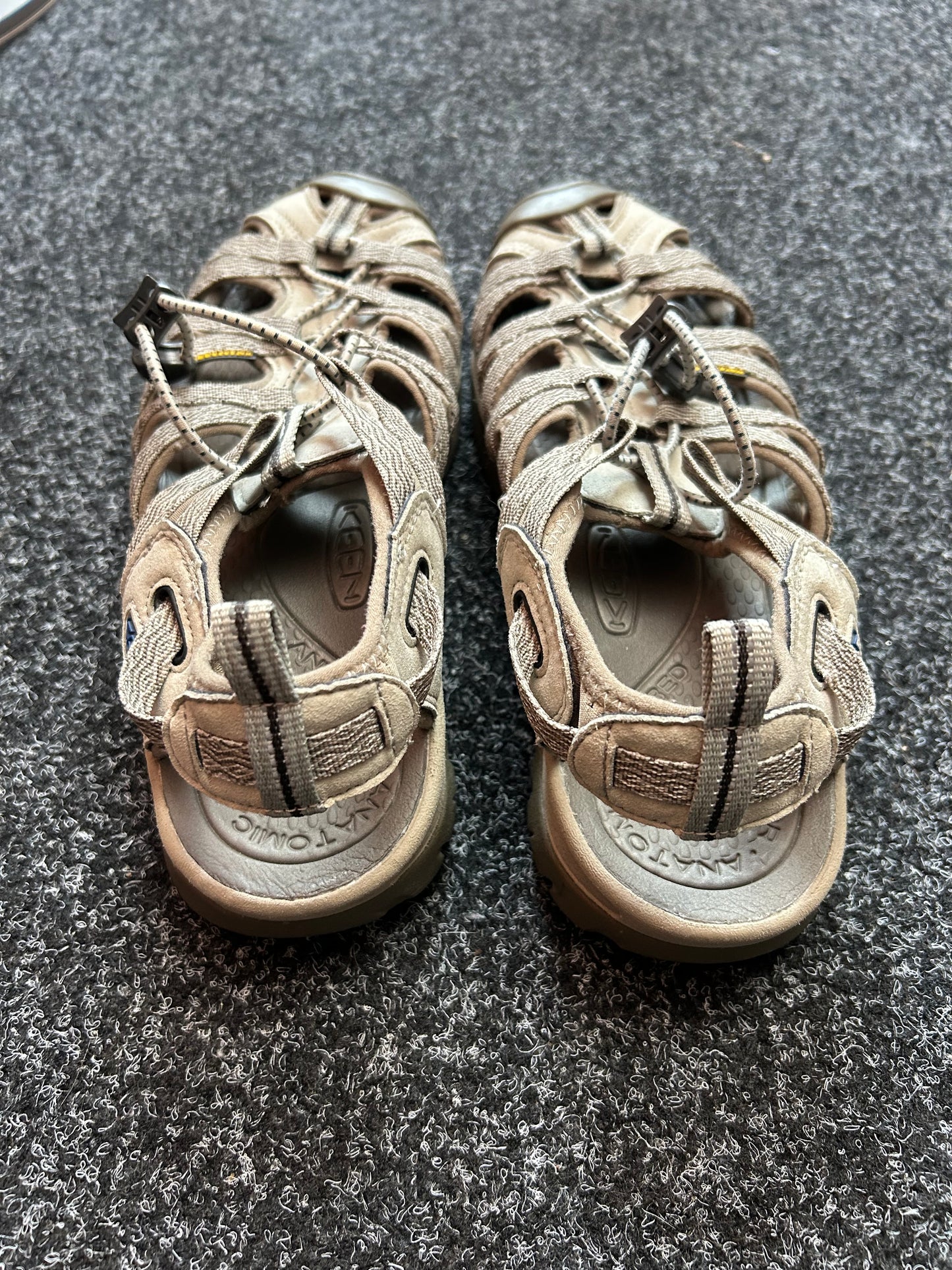 KEEN WHISPER - AGATE GREY/BLUE OPAL 9 Men's 10.5 Women's