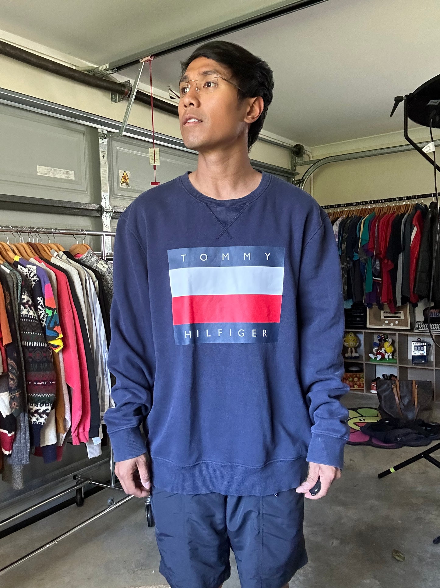 Tommy Hilfiger Men's Logo Sweatshirt in navy blue XL