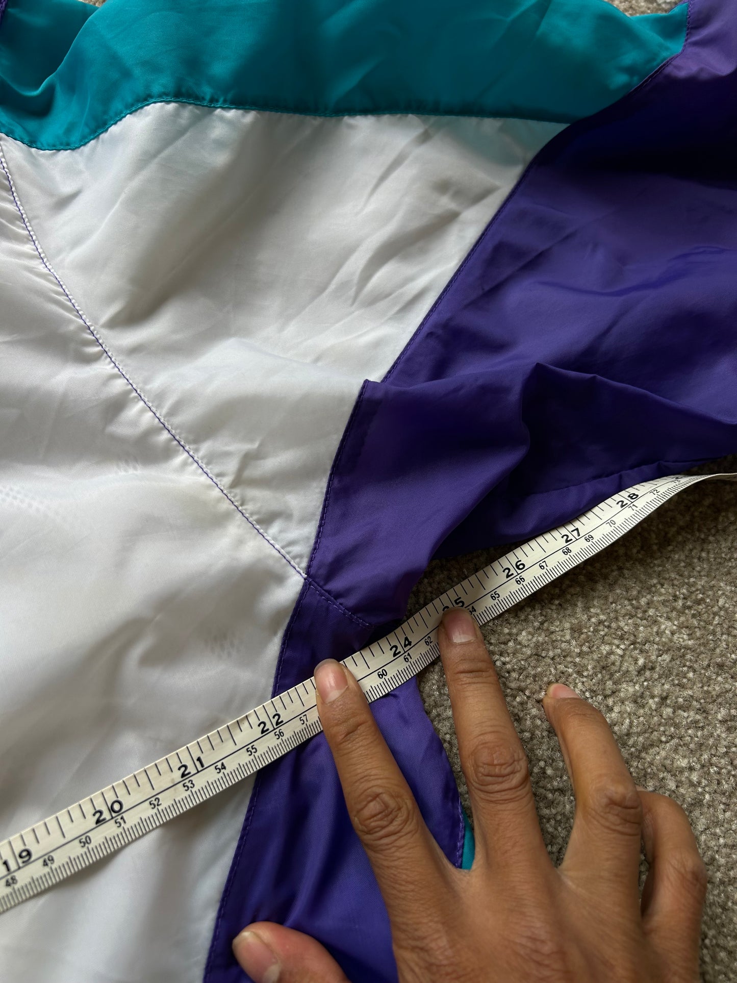 vintage 90s Charlotte Hornets Starter full-zip windbreaker jacket Large Purple