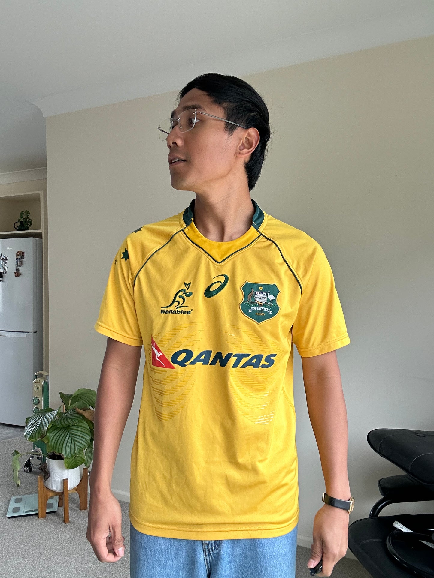 official Asics Australia Wallabies Rugby Union shirt from the 2016/17 season Yellow Small