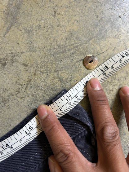 Mascot Kneepad Pockets: These pants feature integrated, bottom-loading pockets designed for kneepad inserts, essential for manual labor. size 34 Grey