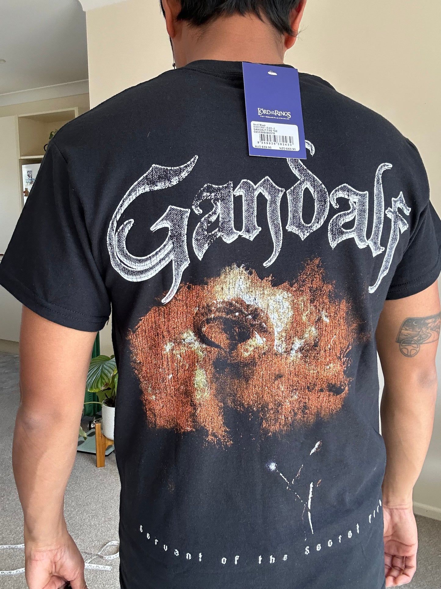 black Goat Crew x Lord of the Rings Gandalf Fire T-shirt Small New