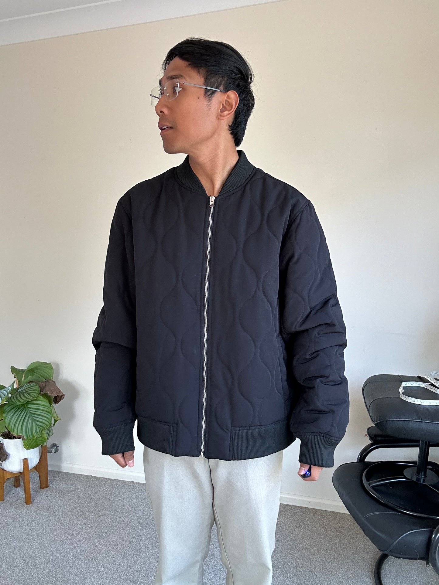 Absent black quilted bomber jacket XL
