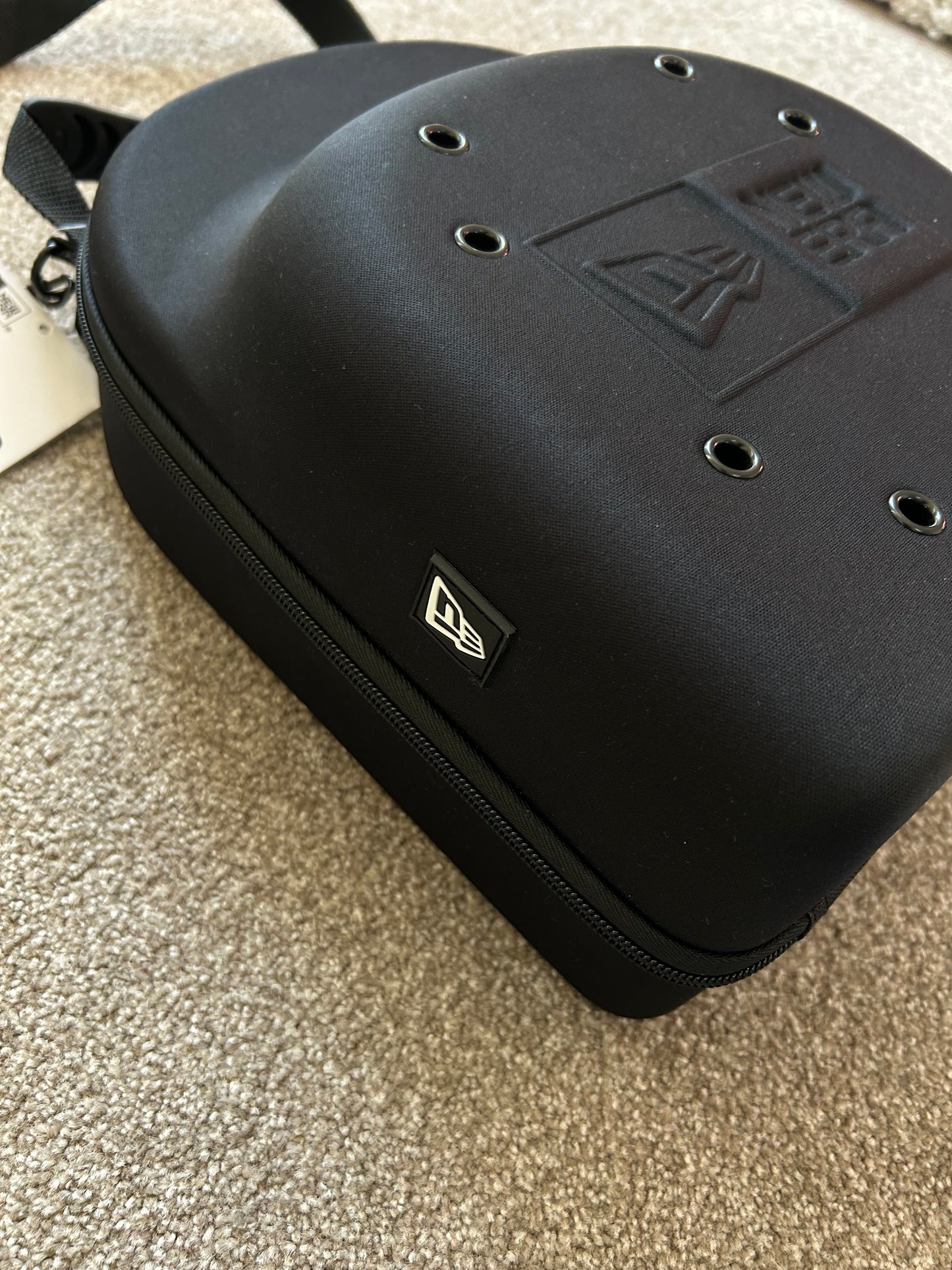 New Era Logo Cap Carrier 6 Pack Black Deadstock