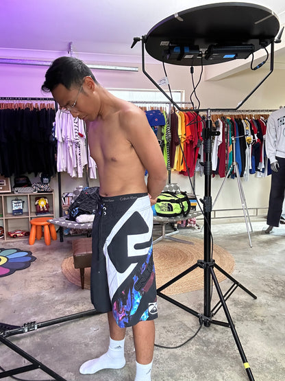 boardshorts Quiksilver, specifically part of their Young Guns collection size 32