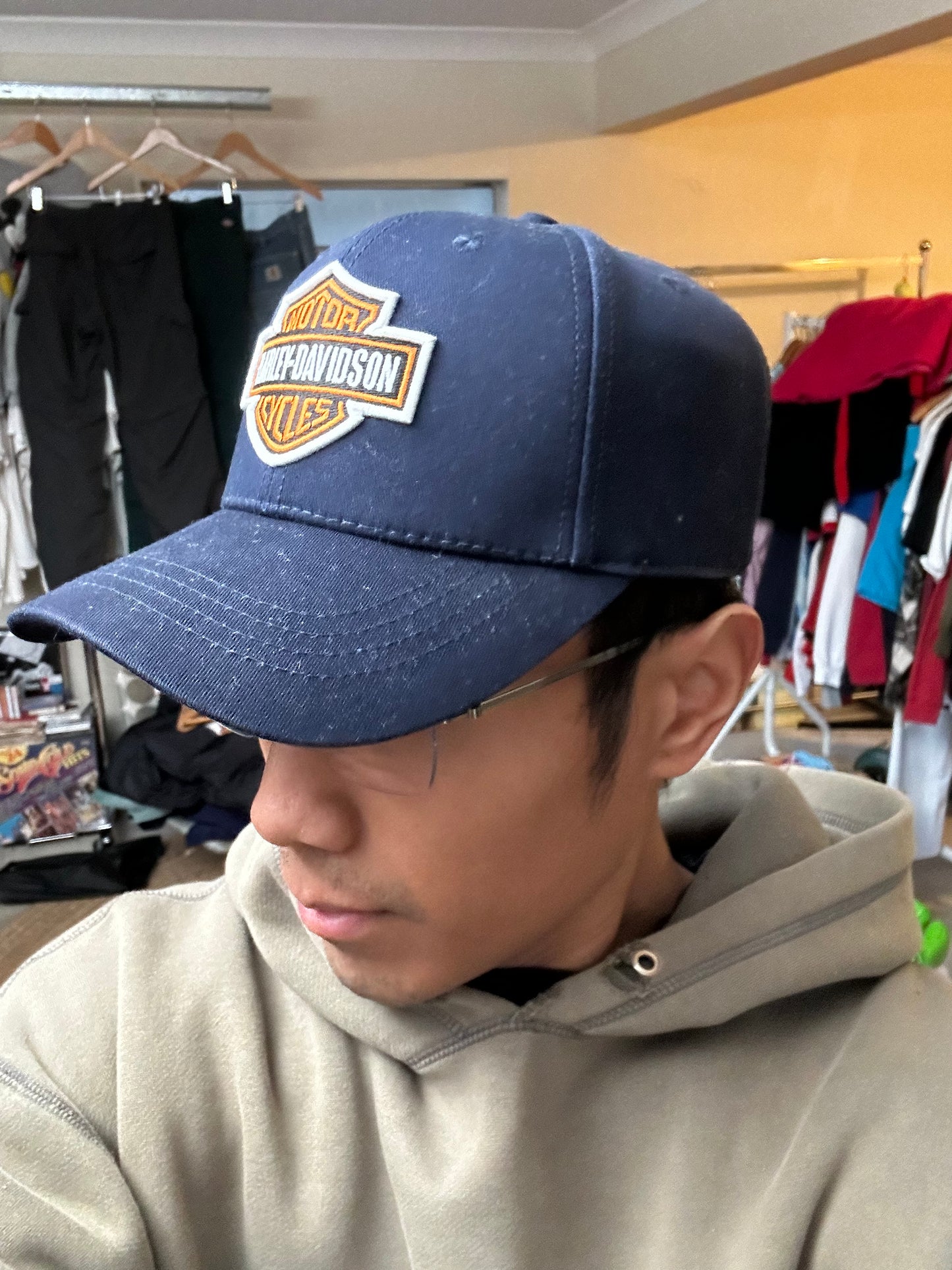 dark navy Harley-Davidson baseball cap features a prominent embroidered bar and shield logo on the front OSFa