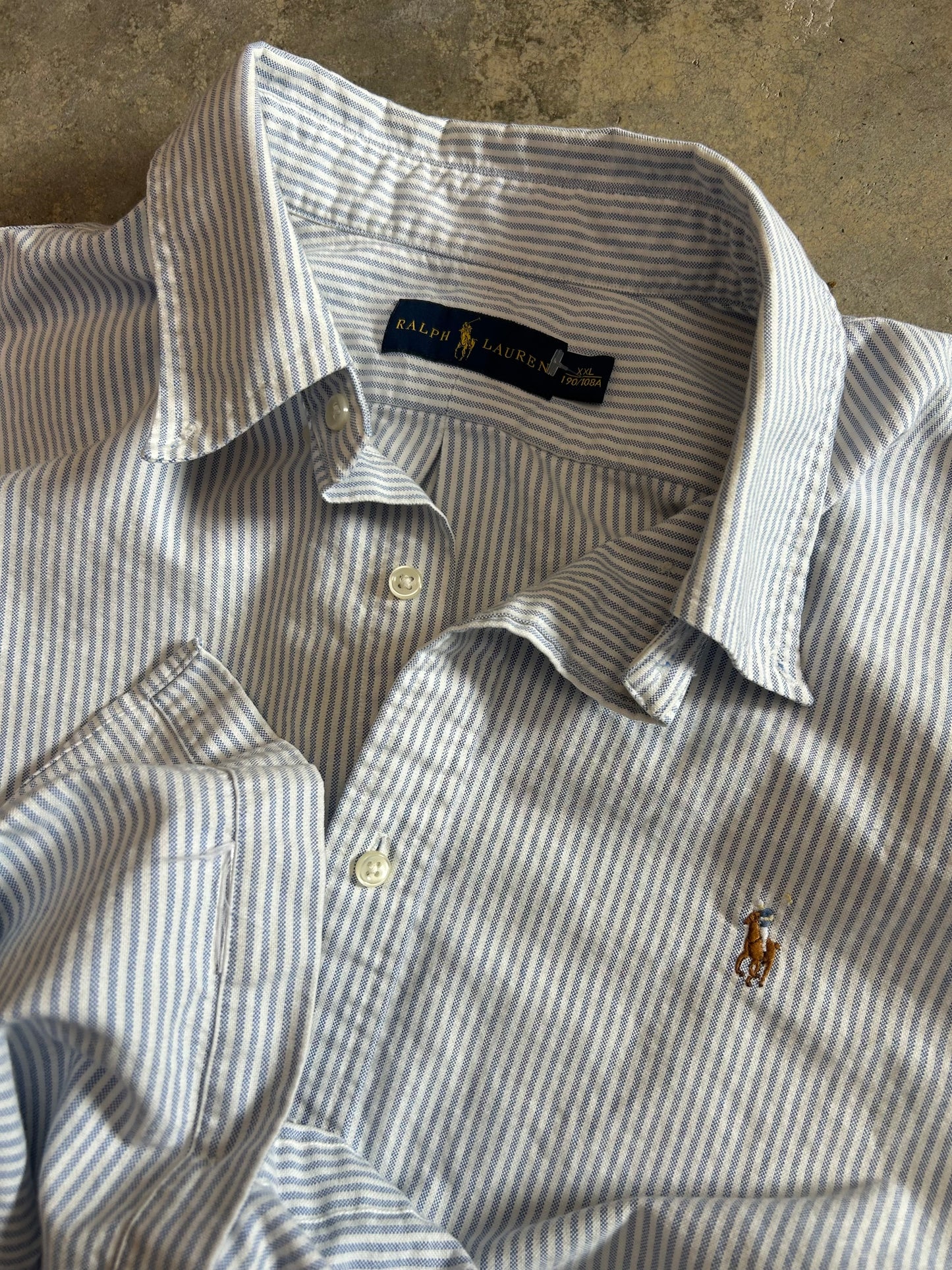 Polo Ralph Lauren striped Oxford shirt, crafted from premium cotton and featuring a classic button-down collar with an embroidered logo xXL