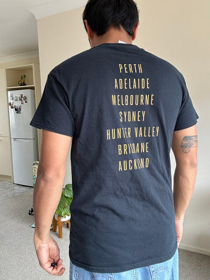 black Bruce Springsteen t-shirt from his 2014 concert tour of Australia Small