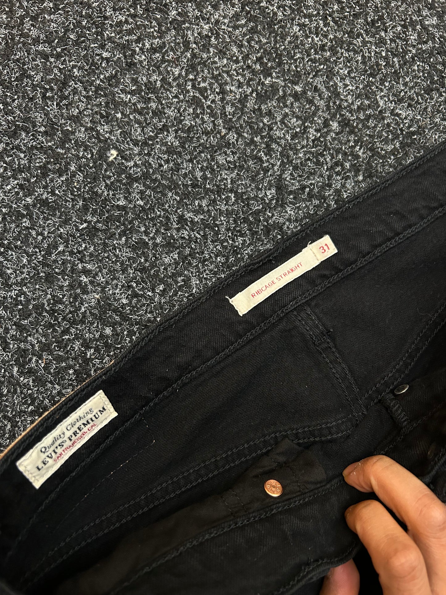 Levi's Ribcage Straight Baggy Pants Black size 33