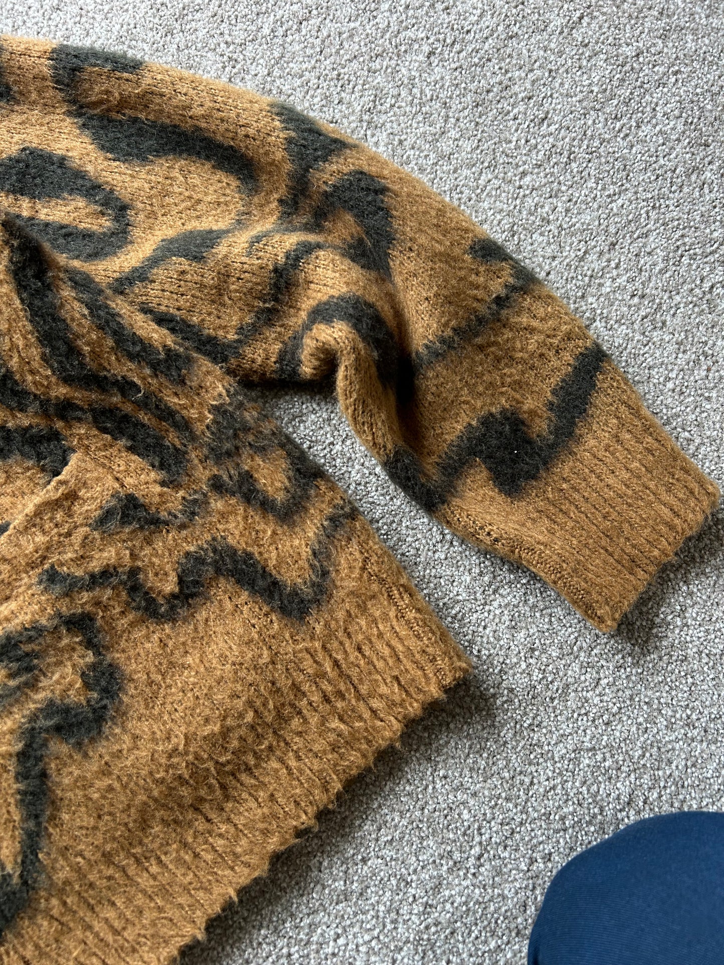 Obey Pally Cardigan Brown Large