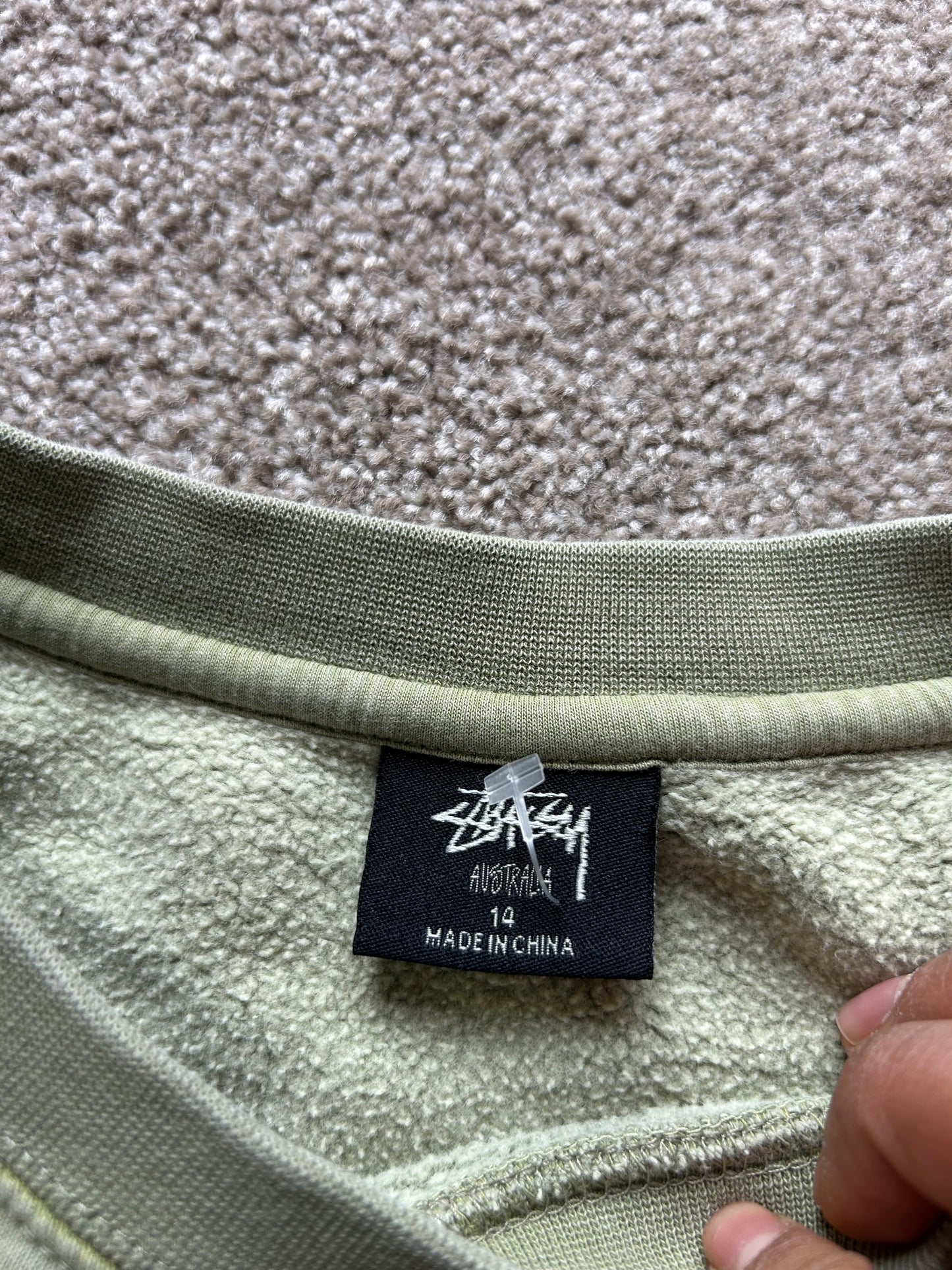 Stussy 8 Ball Cropped Crewneck Moss Green size 14