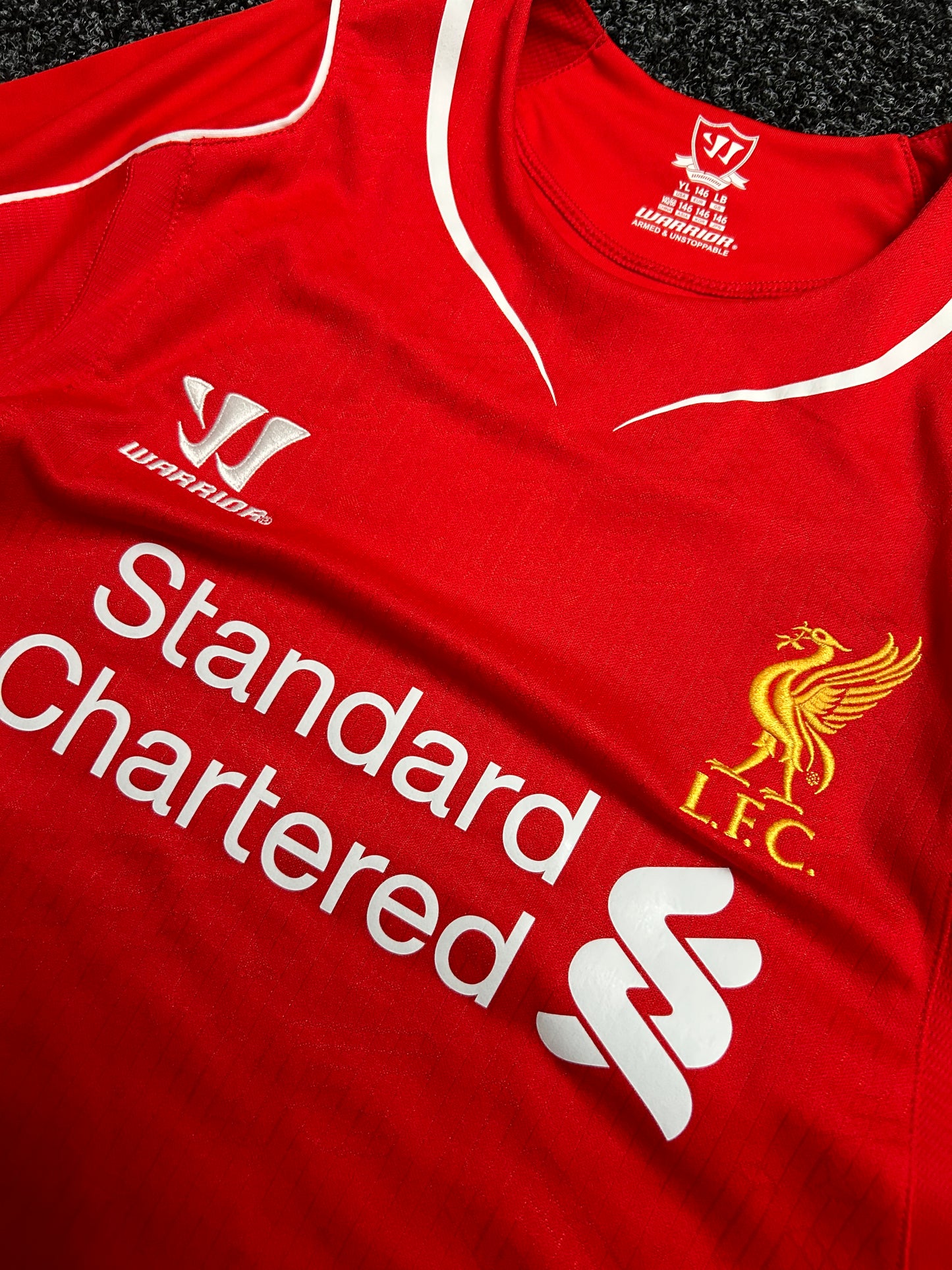 Liverpool Home Football Shirt 2014/15 Small Warrior Red