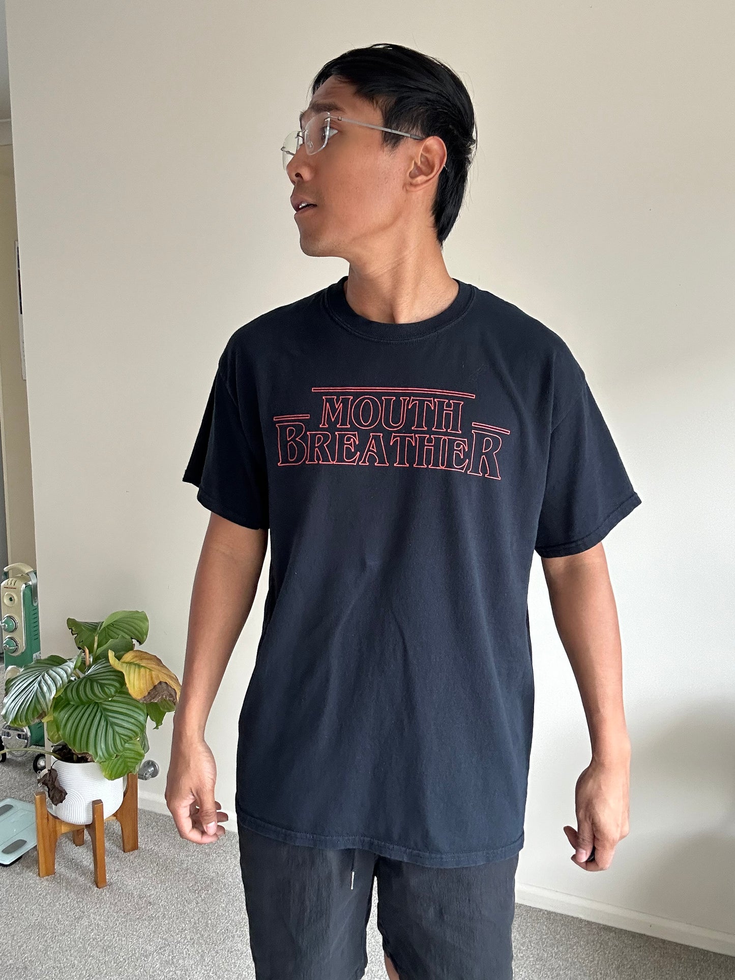 black Men's Mouth Breather T-shirt Gildan Tag Large