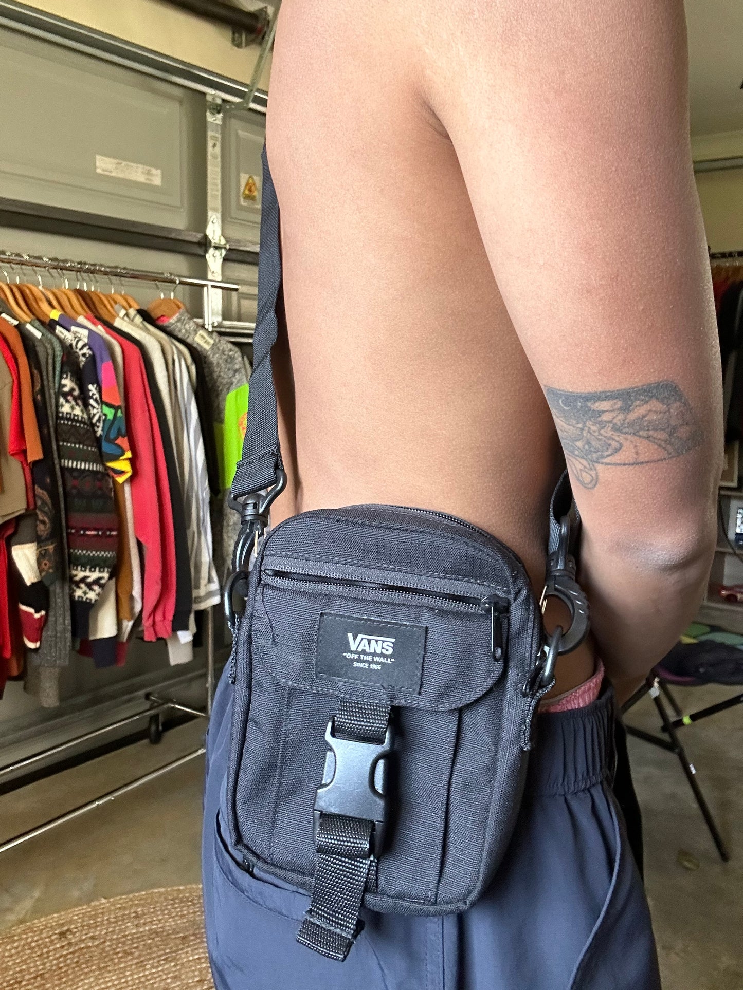 Vans New Varsity Shoulder Bag, specifically the version constructed with durable Cordura®