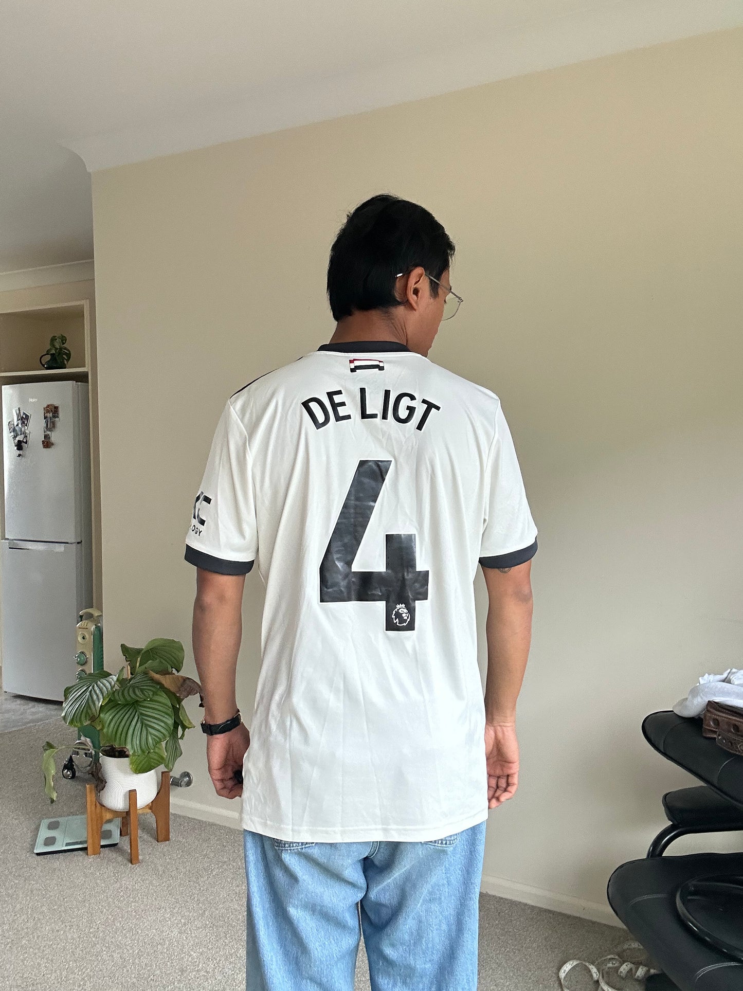 Adidas Matthijs de Ligt Manchester United 24/25 away football shirt Medium White