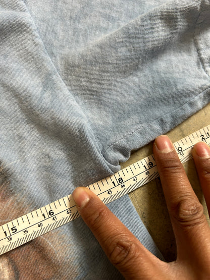 "Grumpy Cat" graphic t-shirt produced by the brand The Mountain Small Blue