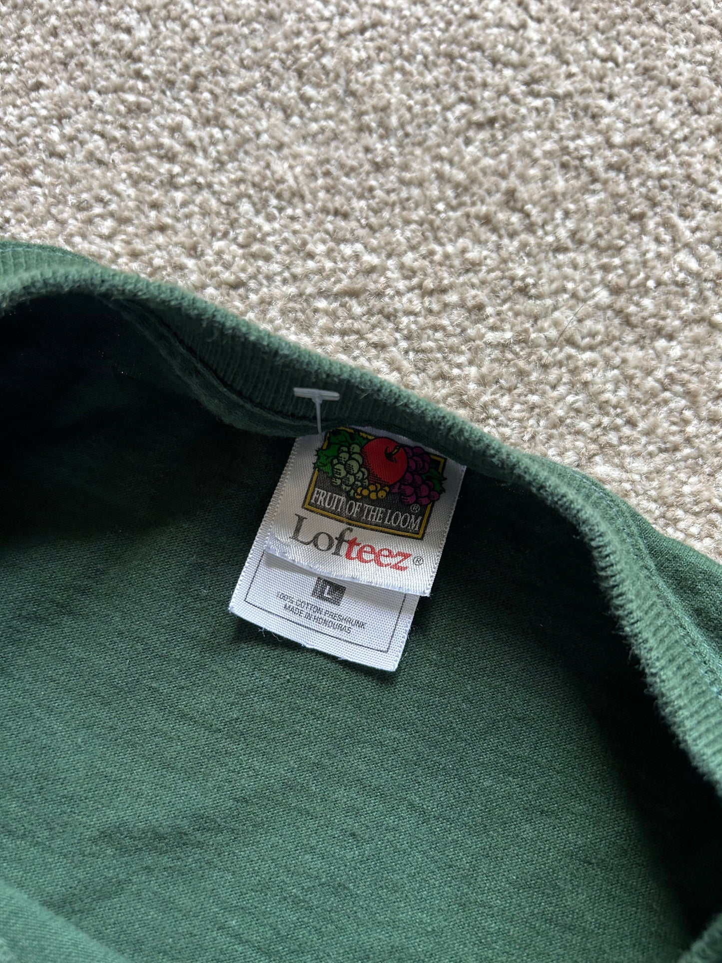 IRELAND & Irish Shamrocks T-Shirt Fruit of Loom Unisex Large Cotton Embroidered Green