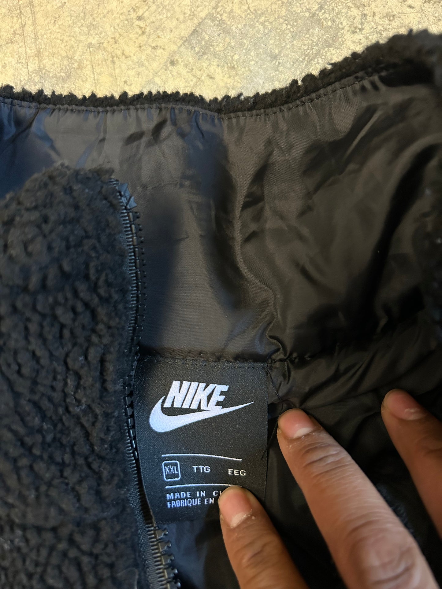 Nike Big Swoosh Sherpa Fleece Jacket Black