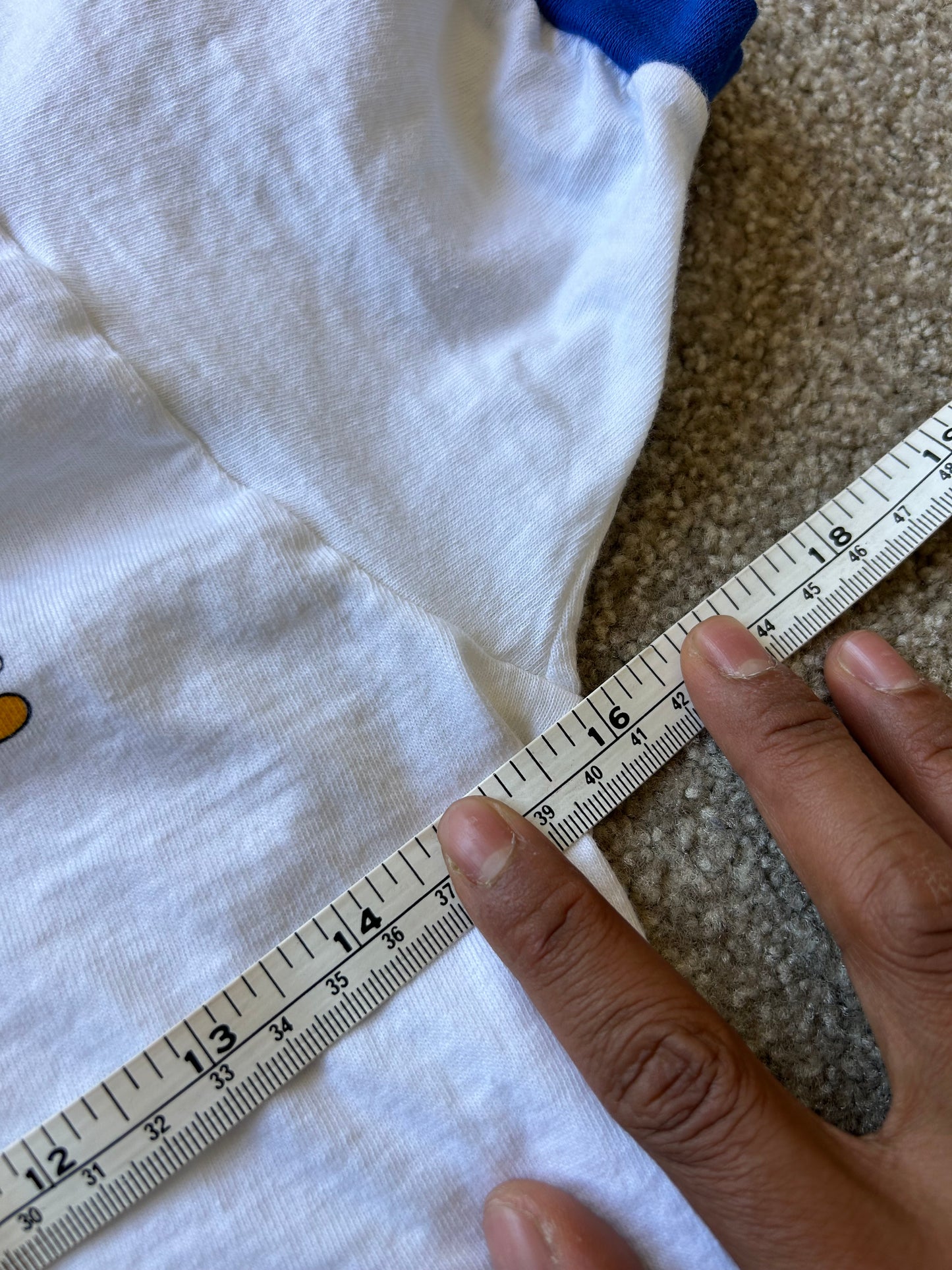 vintage 1980 Disneyland 25th Anniversary "Family Reunion" ringer t-shirt White XS
