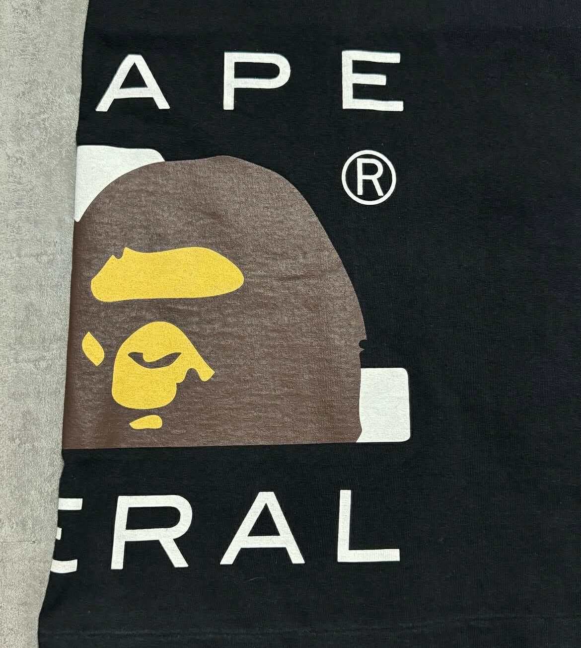 BAPE Tee Black Medium Box Logo All Over Print 9/10 Condition