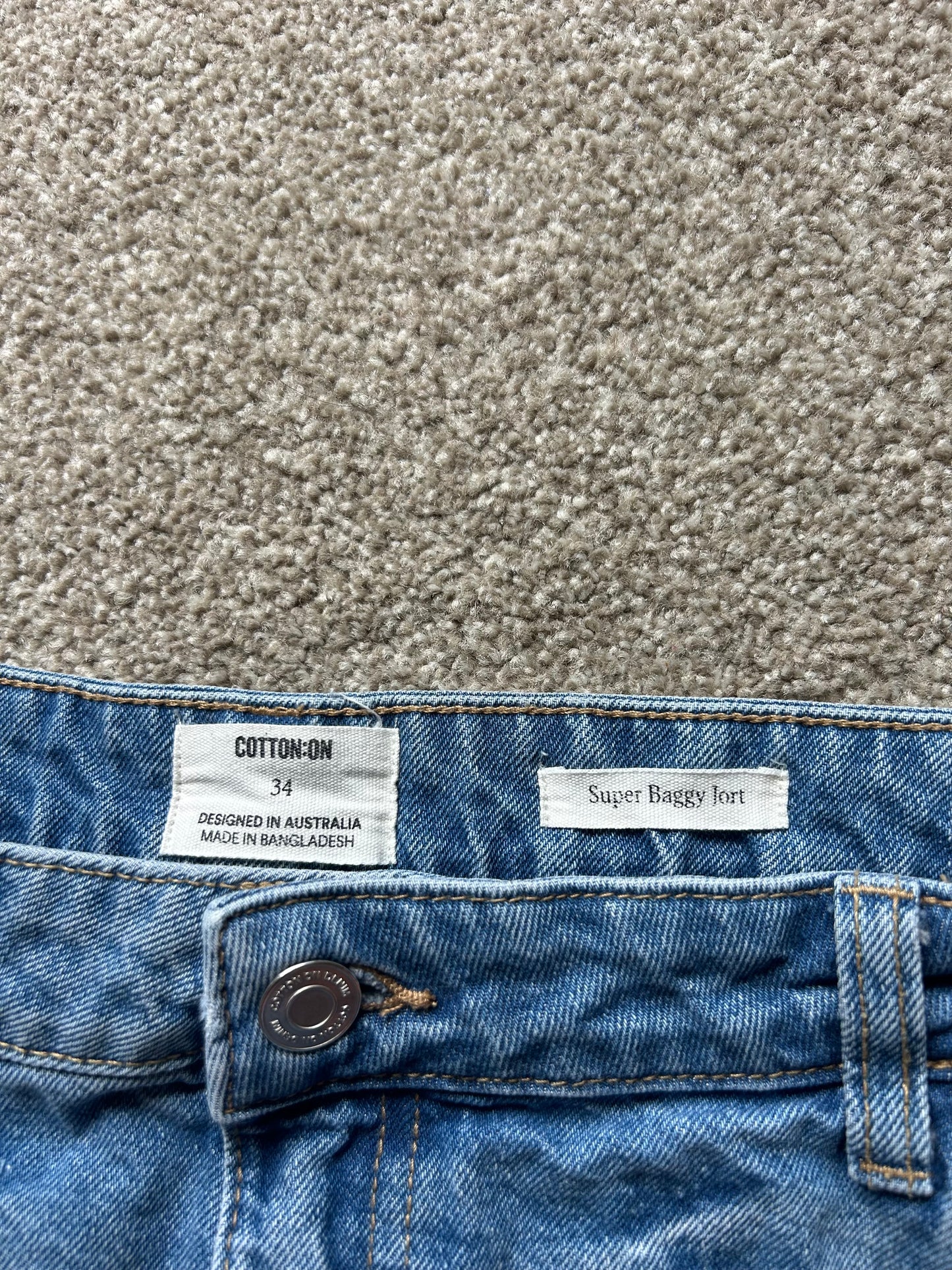 Cotton On Men's Baggy Denim Shorts size 38 waist