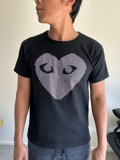 Comme des Garçons Play heart-print T-shirt in black with a embellished heart logo Small