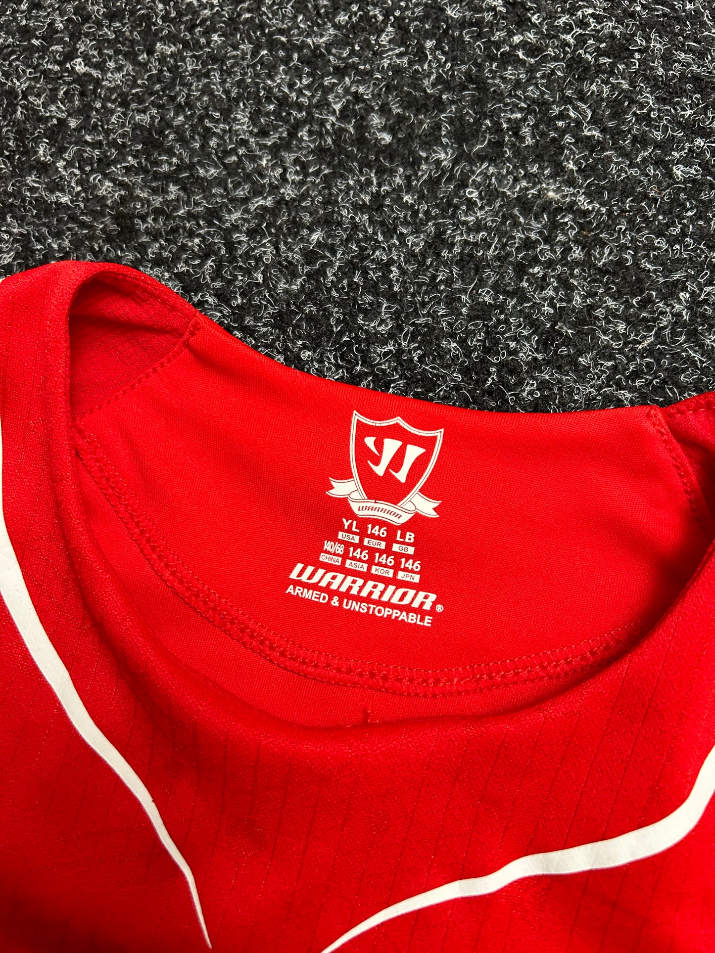 Liverpool Home Football Shirt 2014/15 Small Warrior Red