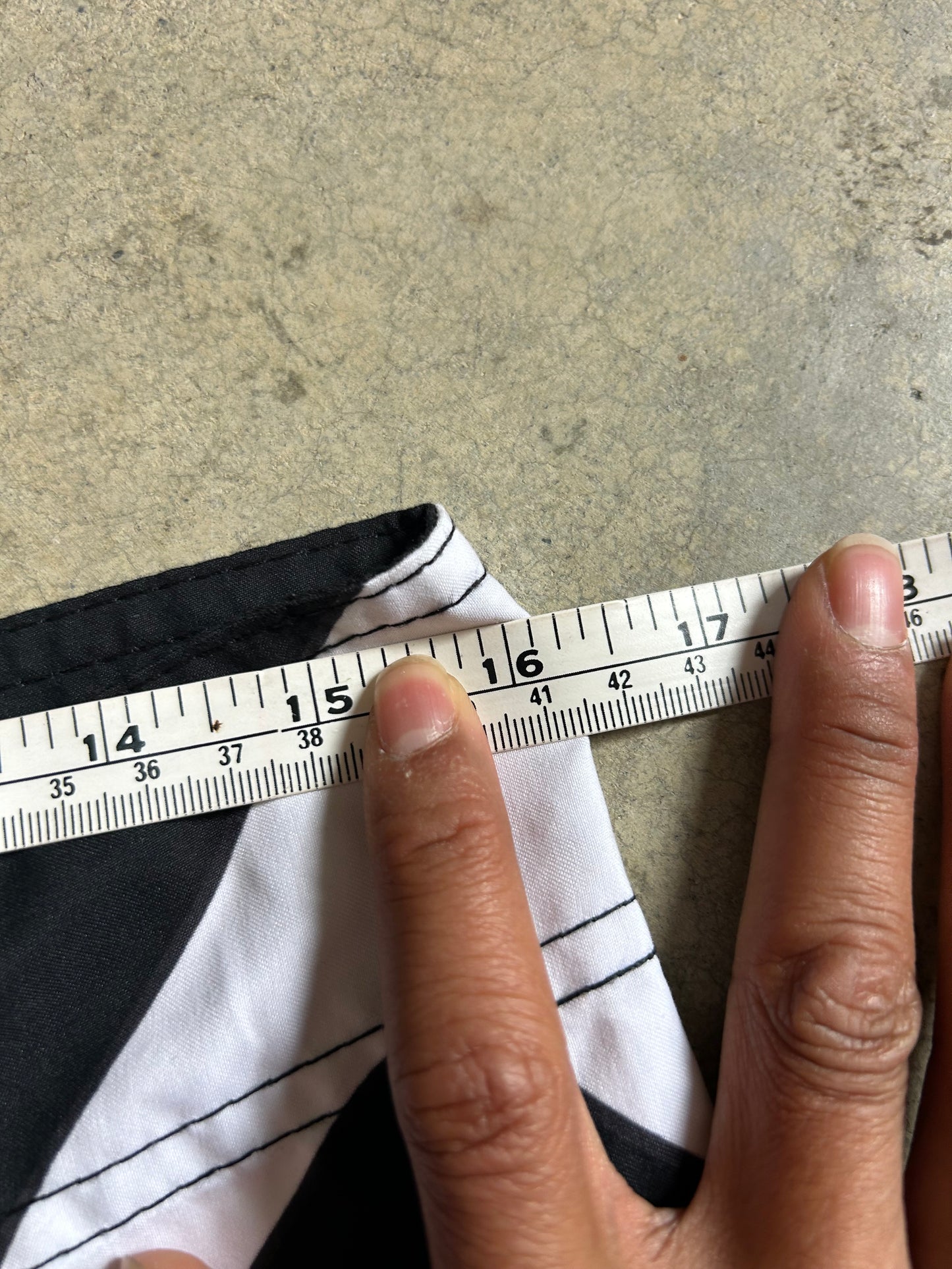 boardshorts Quiksilver, specifically part of their Young Guns collection size 32