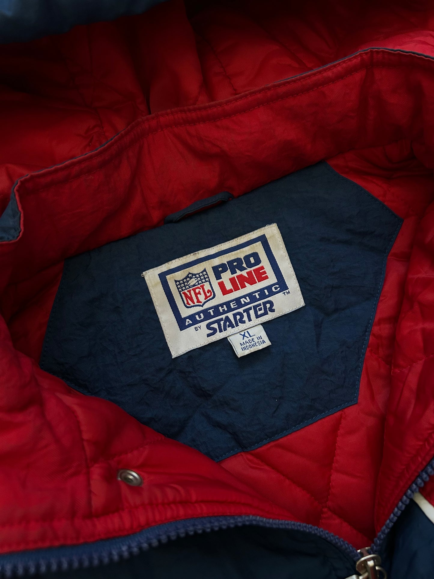 Vintage New England Patriots Pro Line Starter Jacket Size XL Blue Red