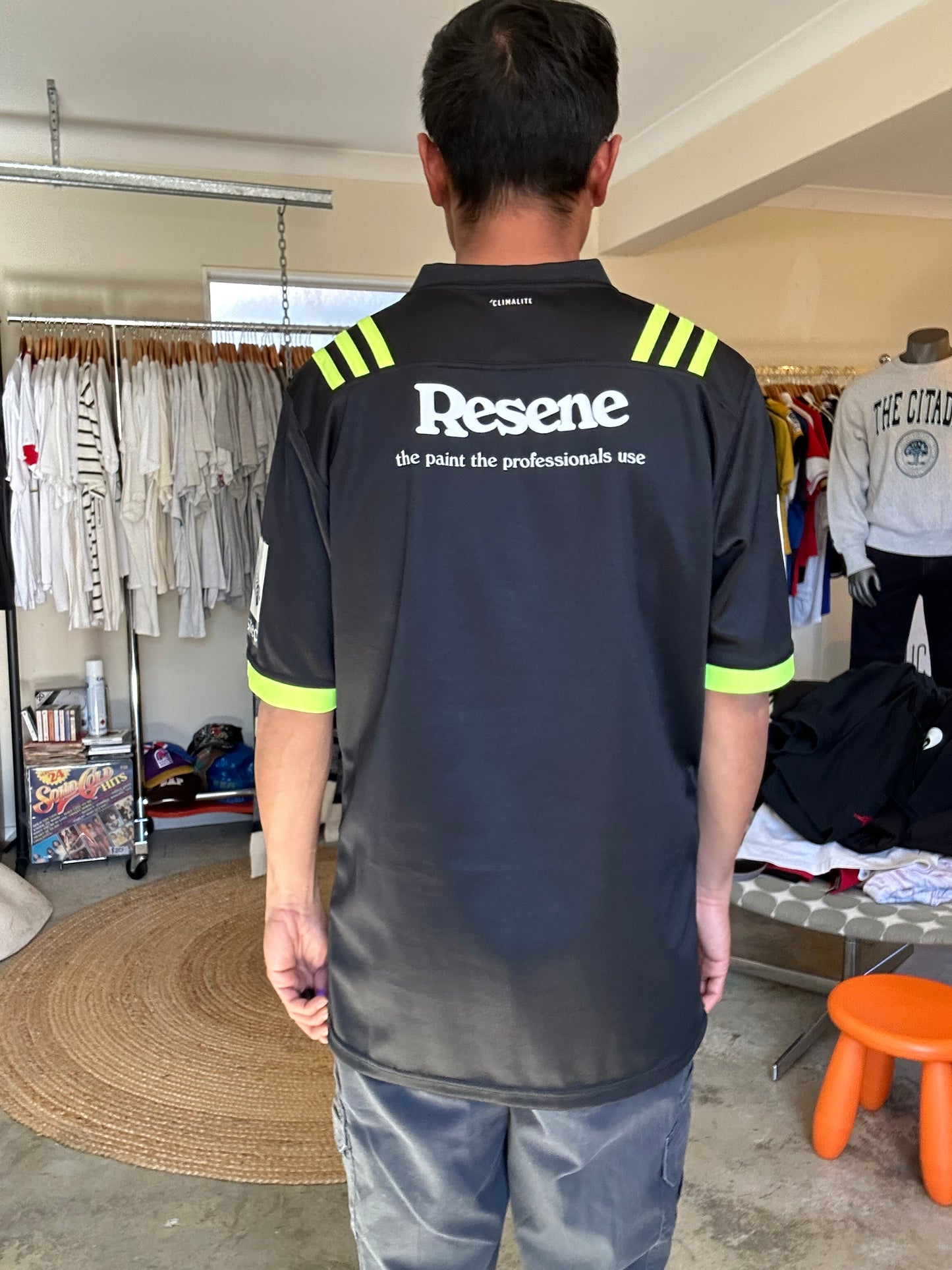 Adidas Hurricanes Super Rugby jersey,from the 2018 season size Large Black