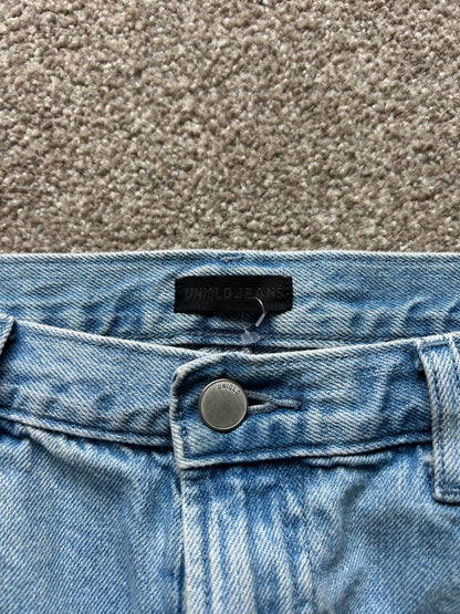 Uniqlo Baggy Pants Light Washed size 30-32