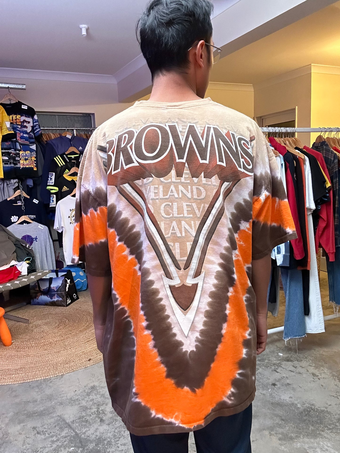 vintage Cleveland Browns liquid blue tie-dye t-shirt,size 2XL Brown