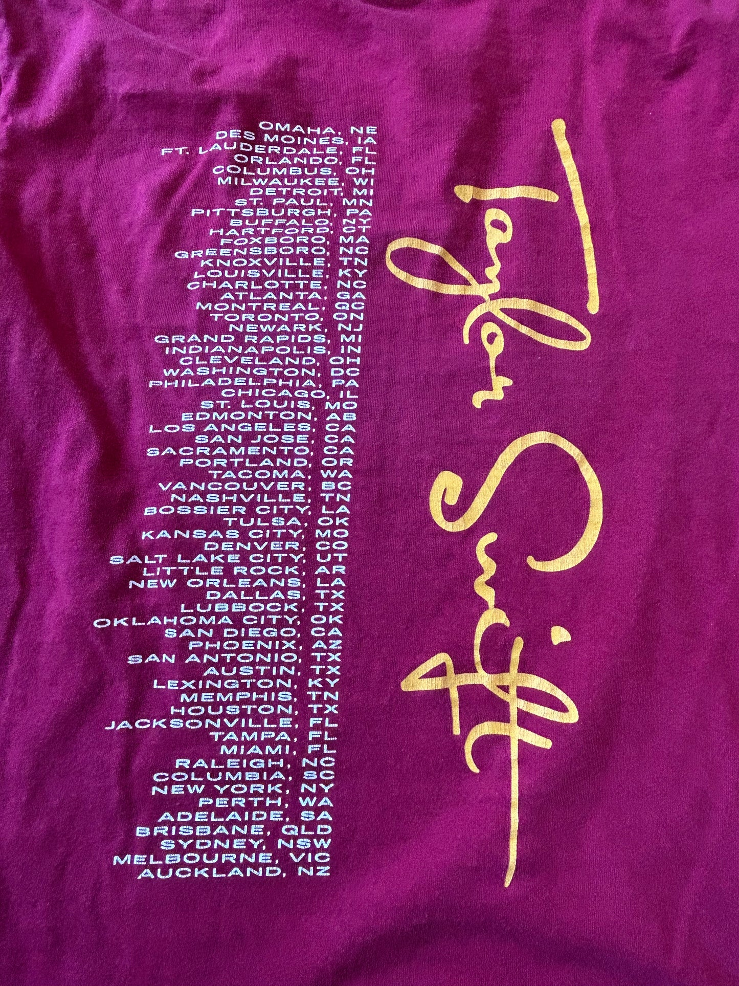 Taylor Swift Speak Now tour t-shirt printed on a Gildan brand shirt Small Red