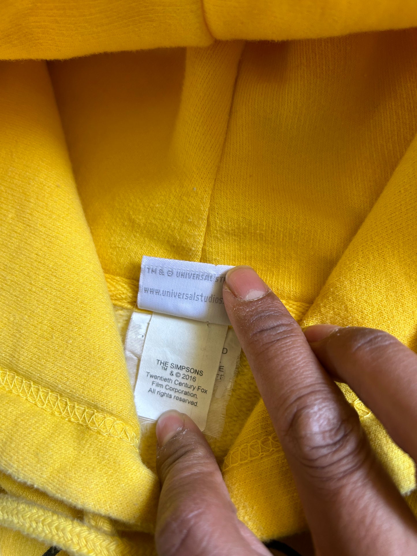 yellow Universal Studios Homer Simpson pullover hoodie sweatshirt Medium