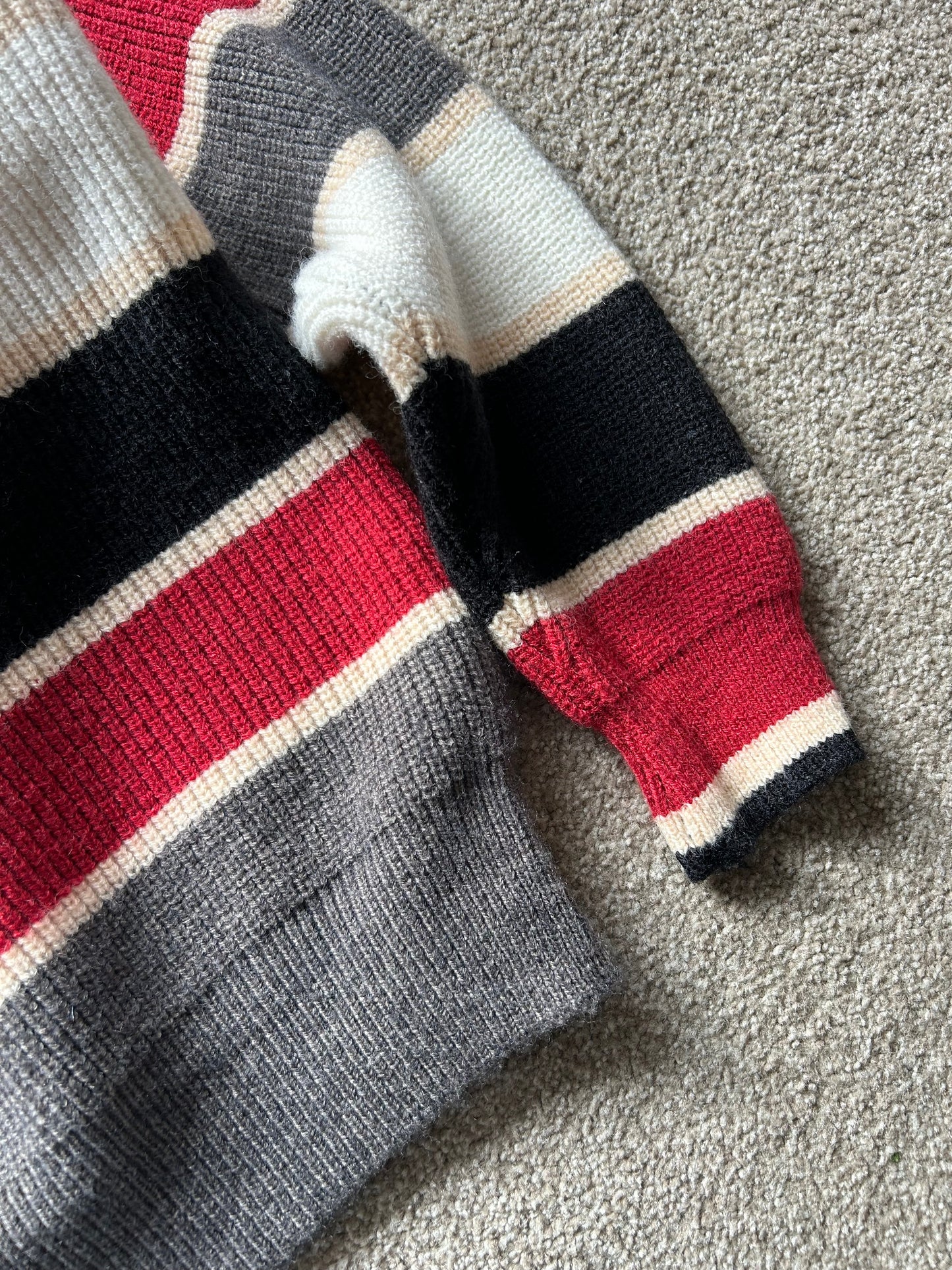 Vintage Wool Hand Knitted Sweater Stripe Medium